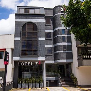 Hotel Z3 Pereira